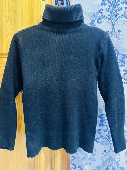 Зимний свитера за 50 000 сум