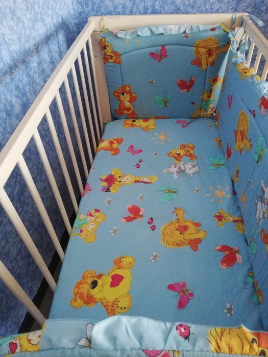 Продам детскую кроватку