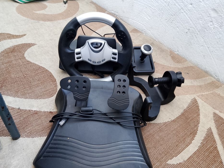 Продам игровой руль