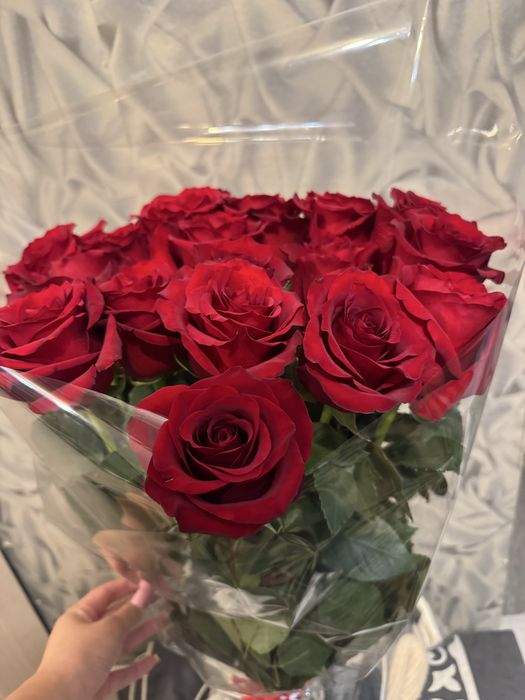 Букет из 17 метровых роз