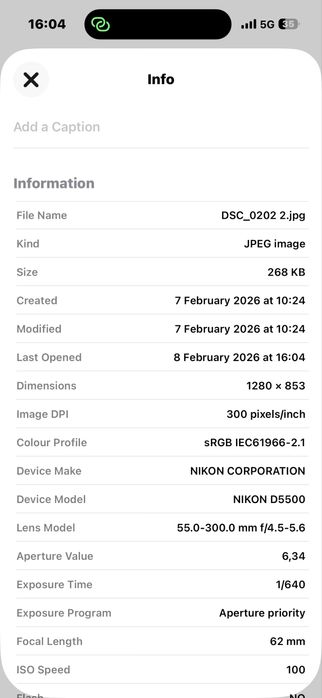 Nikon D5500 + 18-105mm