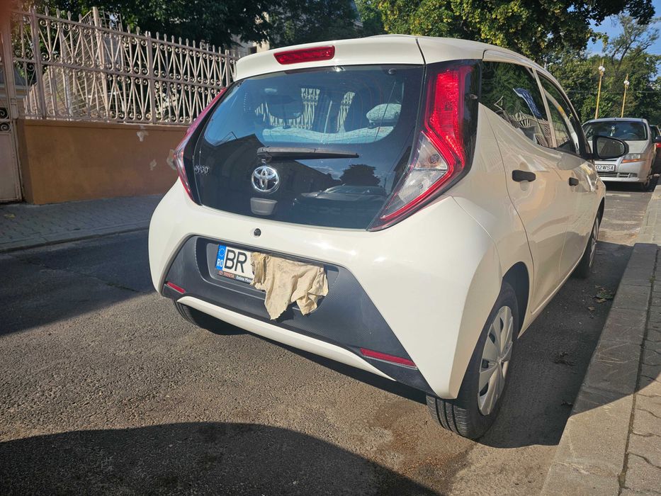 Vand Toyota Aygo din 2019