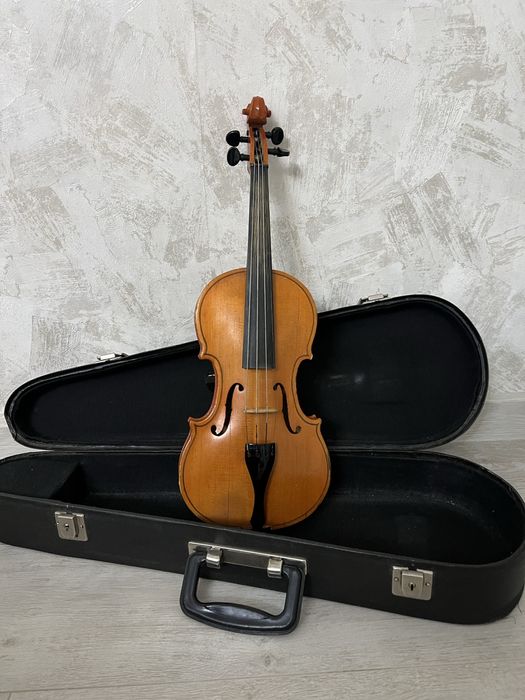 Продам скрипки 3/4, 1/4