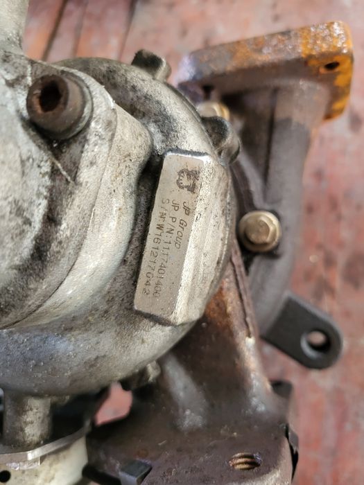 Turbina vw t5 2.5 tdi AXD 2003-2009