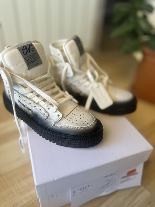 Off White - noi - marimea 38