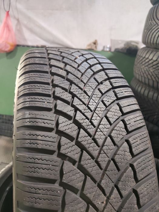 4 бр зимни 205/50/17 Bridgestone
