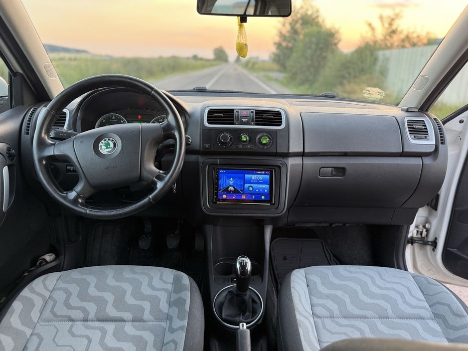 SKODA Fabia 2009 — imagine 5