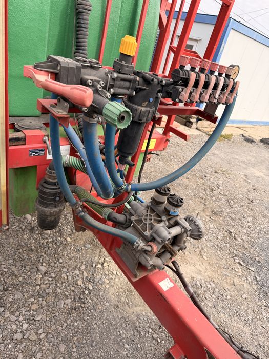 Met de erbicidat Tehnofavorit 3000L