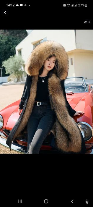 Новая зимнея куртка женская