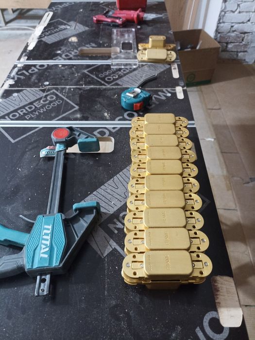 Установка дверей от 12000 тг