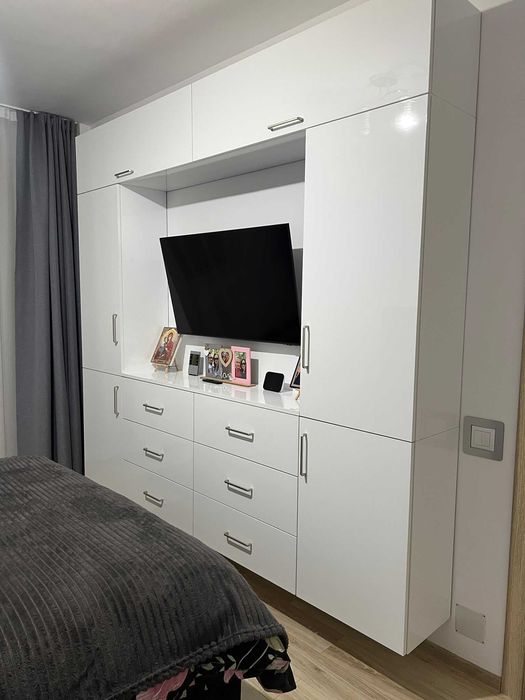 Vând apartament cu 1 dormitor și living – Florești, zona Terra