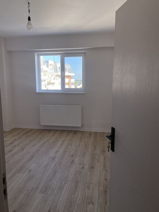 Vand apartament 2 camere