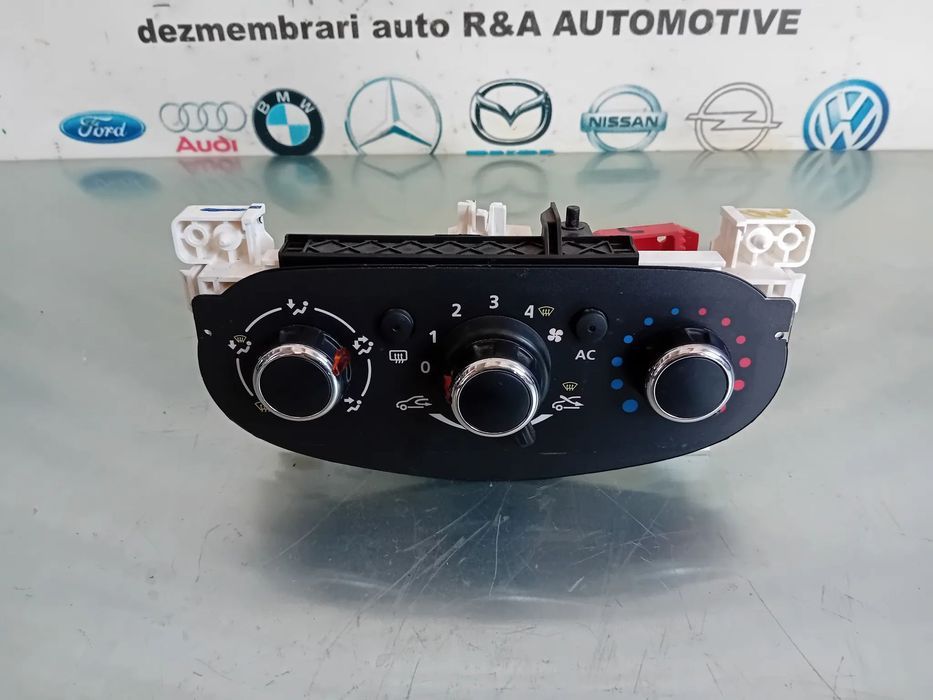 Panou Modul Comenzi Clima AC Dacia Duster 2010-2017 Motor K9K838