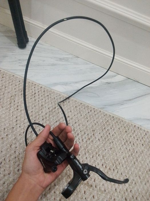 Продам Тормоз Shimano mt200