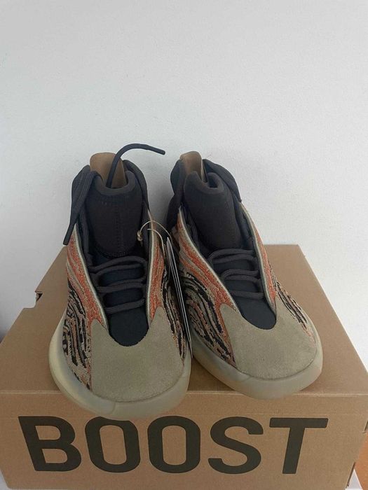 Sneakers Adidas Yeezy QNTM