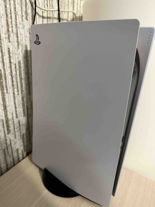 PlayStation 5 fat в хорошем состоянии
