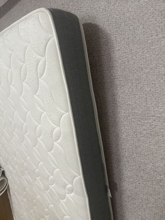 Матрас  180*200  самовывоз