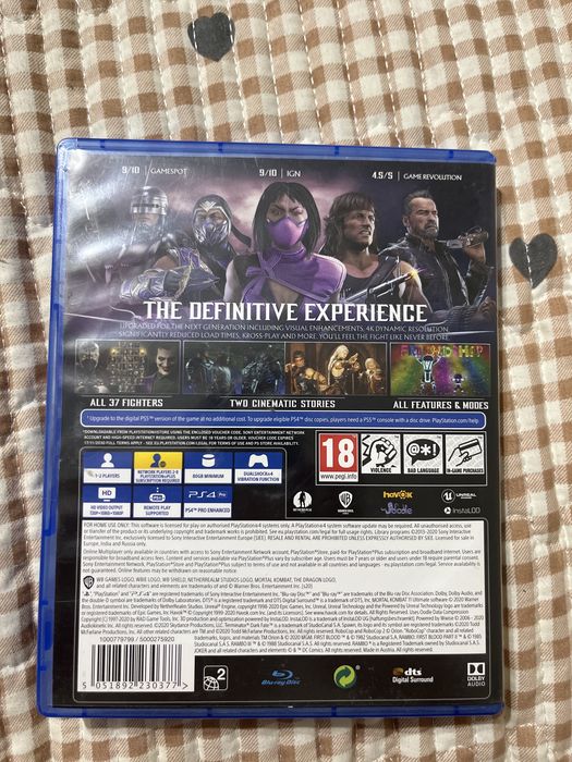 Продам диск Mortal Kombat 11 Ultimate для PS4 / PS5