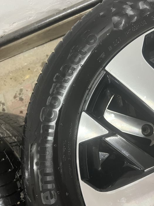 Комплект резины R18 Continental Premium Contact 6
