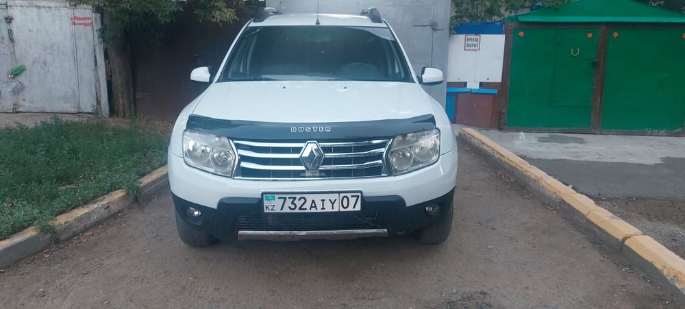 Рено дастер 4WD  в отличном состоянии