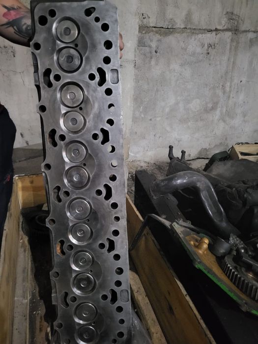 Головка блока Джон-Дир 9600