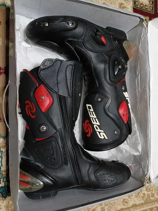 Мото экипировка Б/У