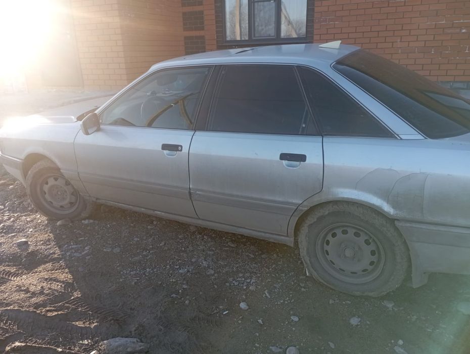 Продам Ауди 90  Б4