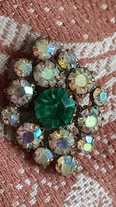 Брошь СССР  чехословакиия яблонекс 30 е г