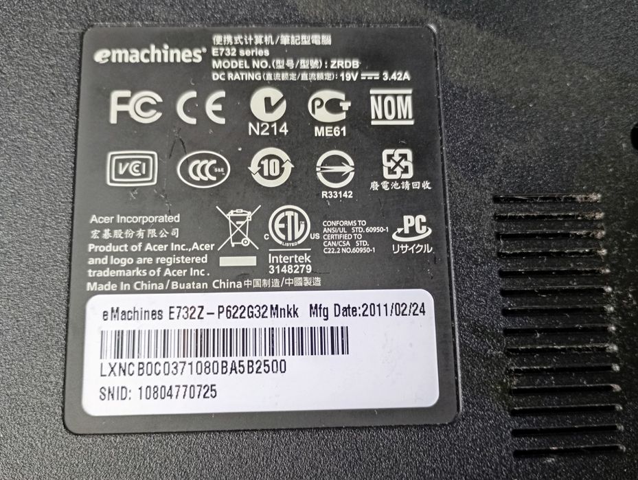 ACER eMachines E732 с Windows 7