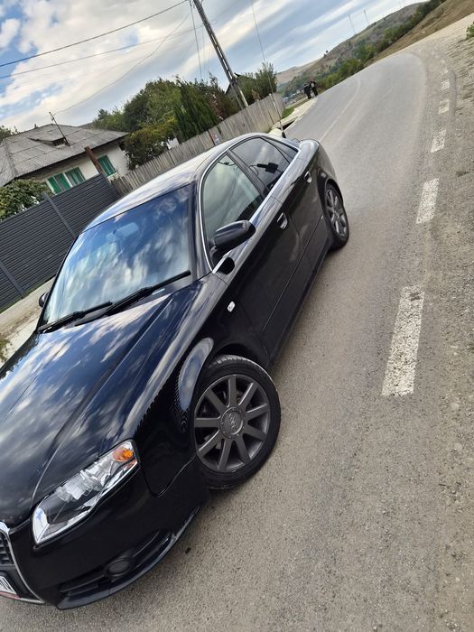 Vând audi A4 b7 capacitate cilindrica 2.0 140 CP