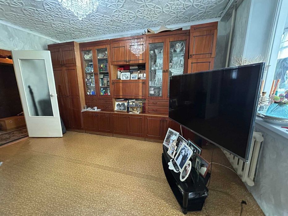 Продажа 3-комнатной квартиры в 7 мкр