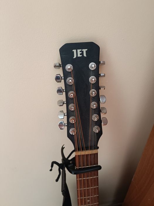 Гитара  электроакустическая