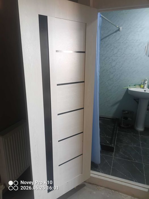Квартира сотилади.