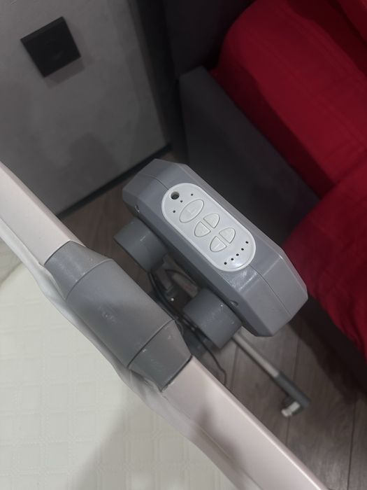 Срочно продам кровать люльку