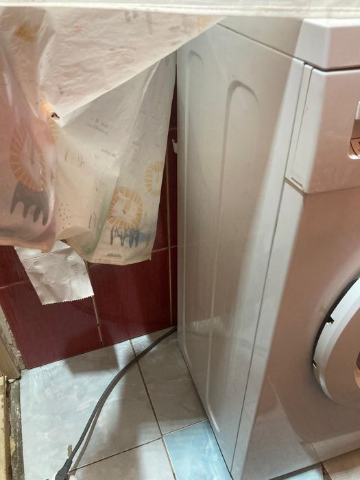 Продам машинку  стиральную