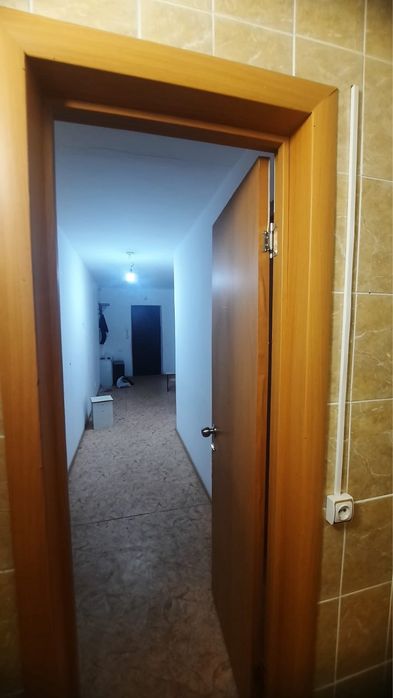 Продам межкомнатные двери