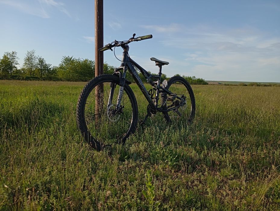 Vând bicicleta full suspension Apollo gradient