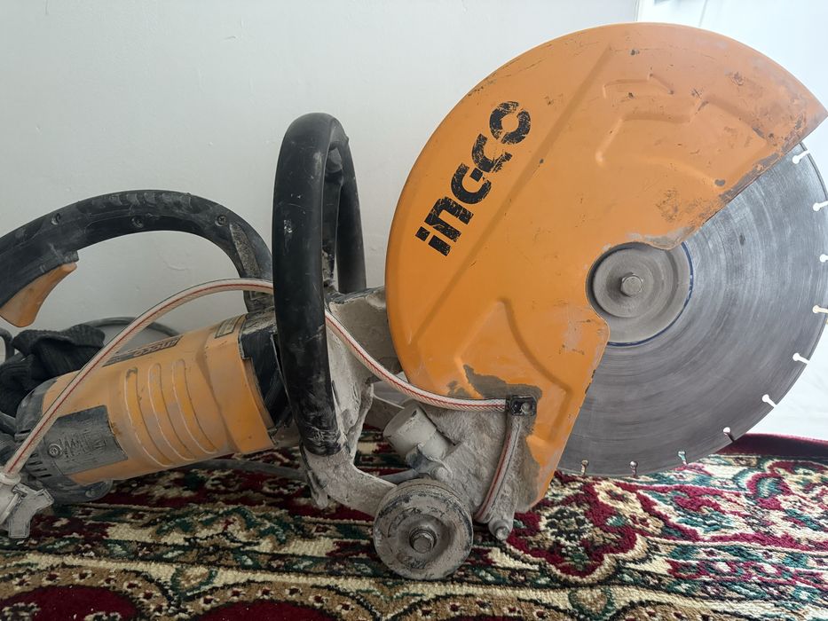 Продается аппарат для алмазной резки