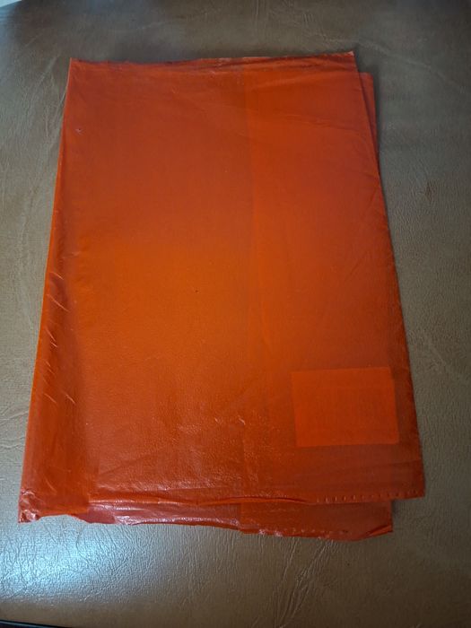 Coperte rosii caiete