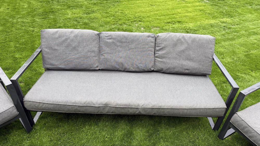 Mobilier terasa