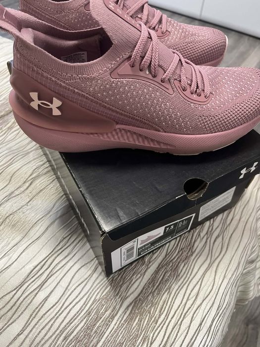 Маратонки Under Armour