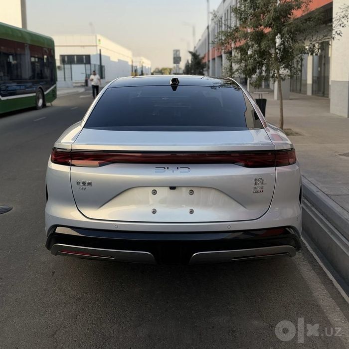 BYD han l dual motor 2025 йил