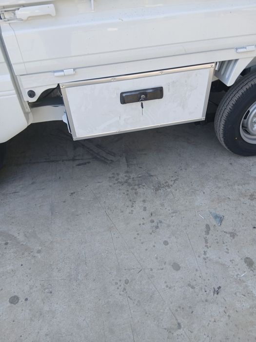 Avto tent ustanofka