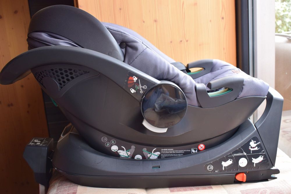 Scoica Auto si baza Isofix FreeON