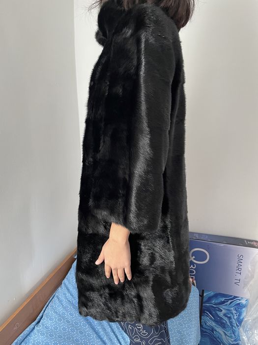 Норковая шуба черный брилиант