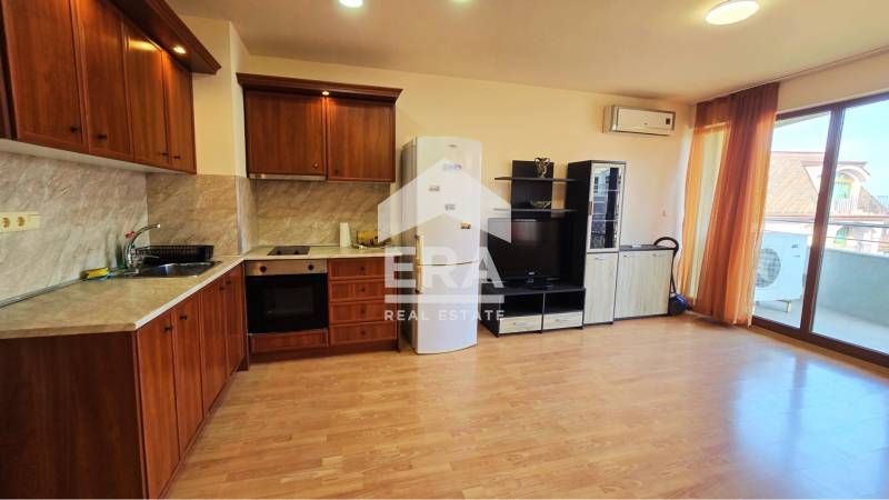 Продава се Двустаен апартамент в к.к. Св.Св. Константин и Елена - 86 кв.м за 1745 €/кв.м - Снимка #3