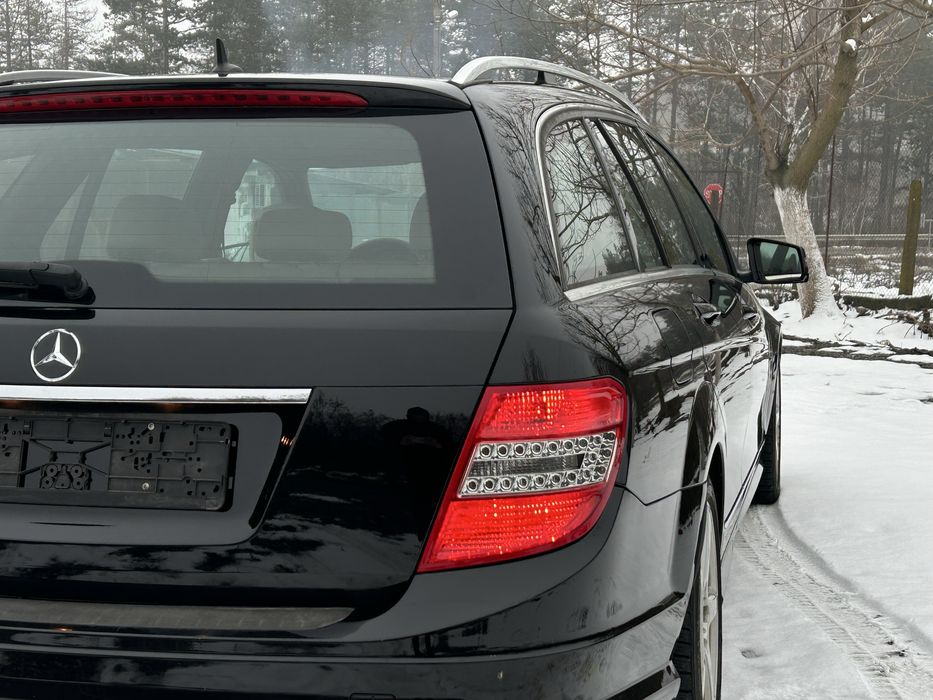 Mercedes C350 CDI V6 251