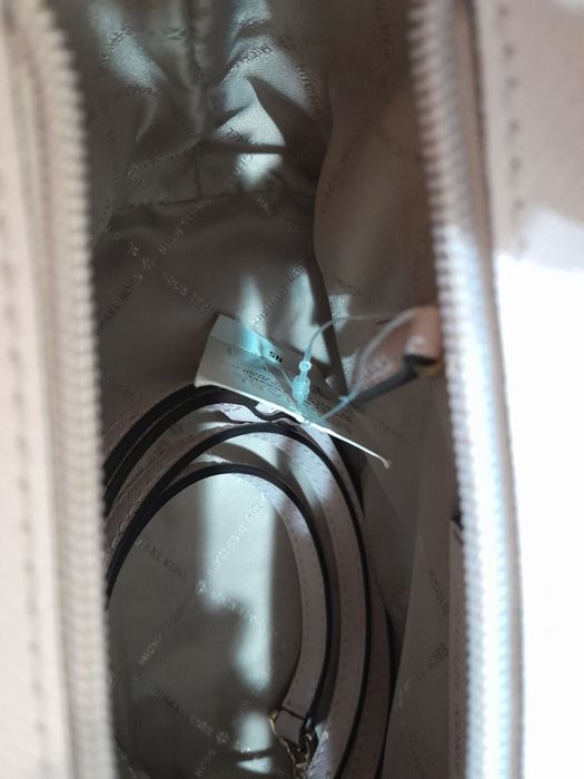 Кожаная оригинал сумочка Michael Kors