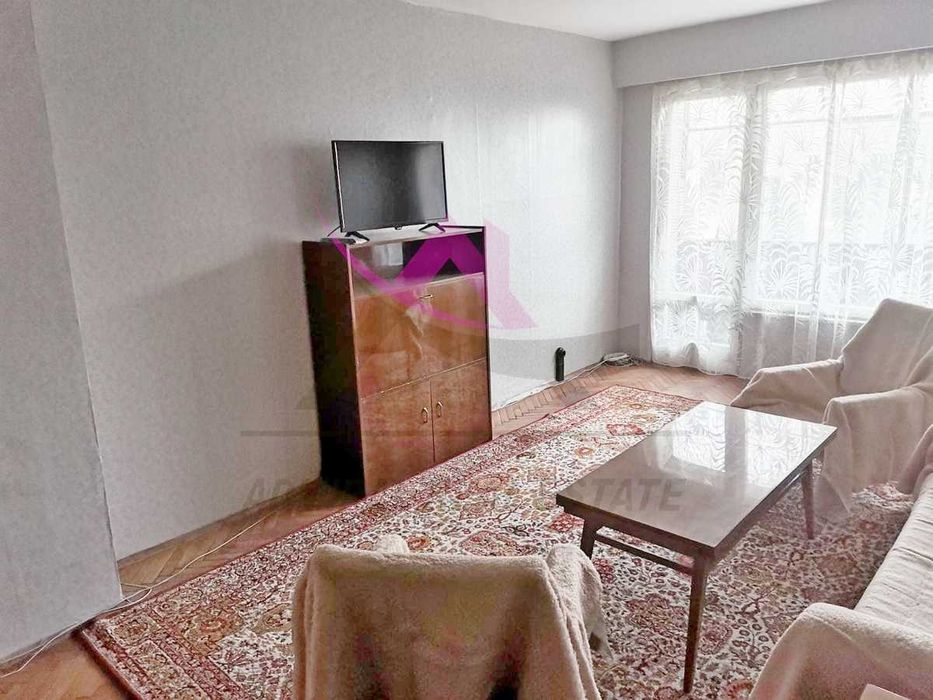 Дава се под наем Тристаен апартамент в Варна, Левски - 70 кв.м за 435 € - Снимка #2
