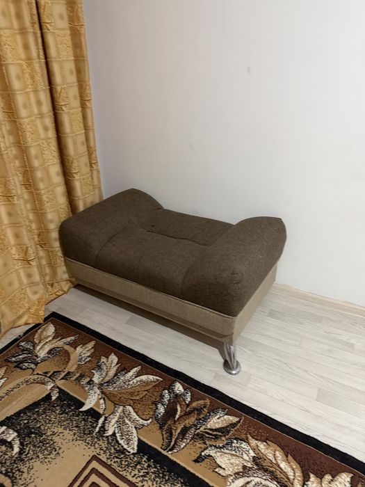 Диван, тумба шкаф, кухоный гарнитур